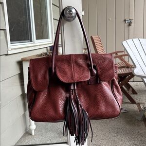 Essentiel Antwerp tote.